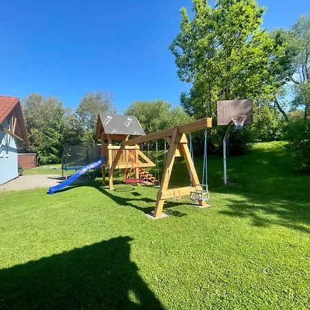 Kapina Sk - Dom Marko A Natalia בית הארחה